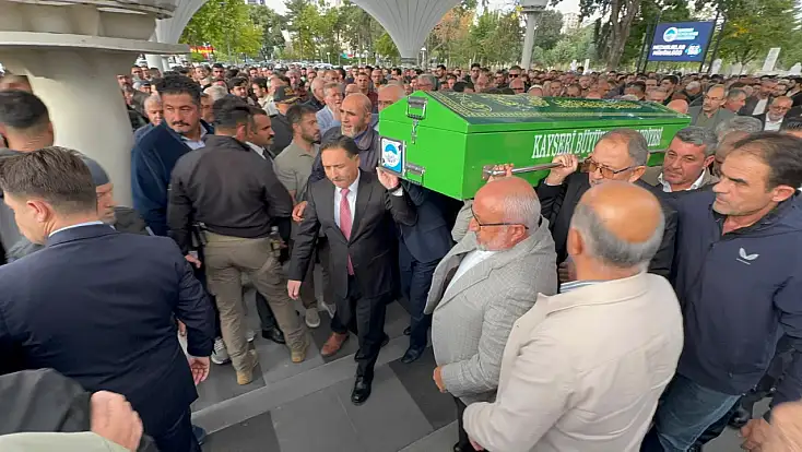 Kayseri’yi üzen ölüm: Son yolculuğunda yalnız bırakmadılar