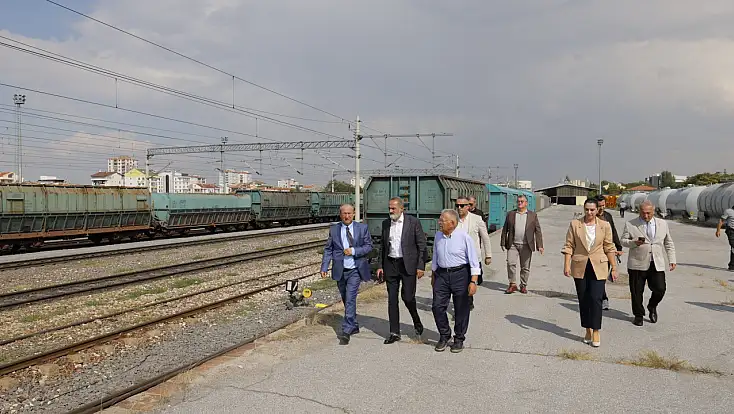 TCDD Genel Müdürü Kayseri'ye geldi: Gündem YHT mi?