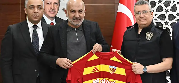 Ali Çamlı'dan Sinan Ergen'e ziyaret! Kayserispor'dan özel jest