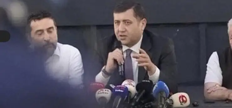 Baki Ersoy'dan gece yarısı Kayserispor mesajı: Buldular, yine deneriz