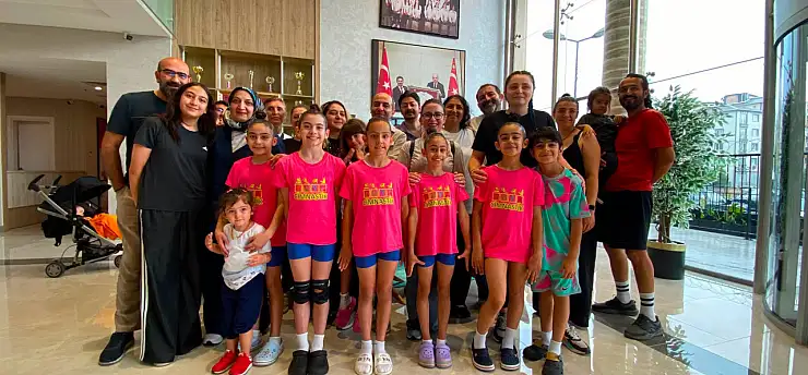Kayseri cimnastikçilerinden tarihi eşik: SEM barajı ilk kez aşıldı!