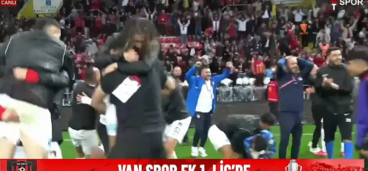 Kayseri'de oynanan final maçında kazanan Vanspor oldu, adını 1. Lig'e yazdırdı! (5-4)