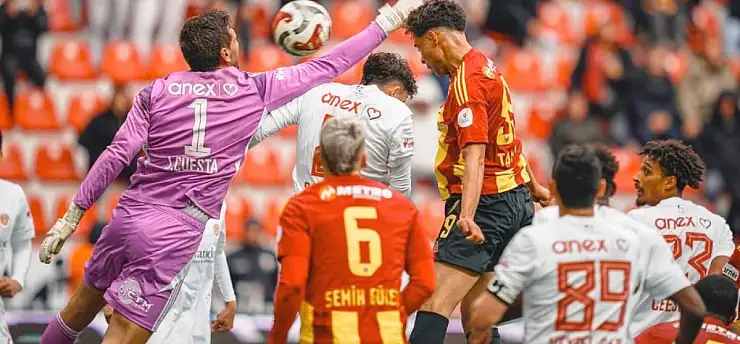 Kayserispor Antalya'da gerçekle yüzleşecek!