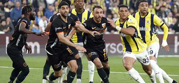 Kayserispor'da fırtına gibi esmişti! Şimdi kulüpsüz kaldı