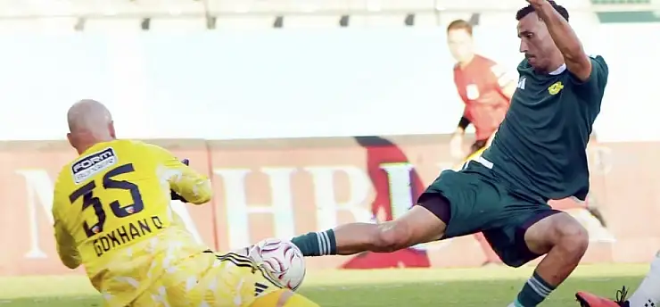 Kayserispor'un rakiplerinde kazan kaynıyor! İstifalar peş peşe