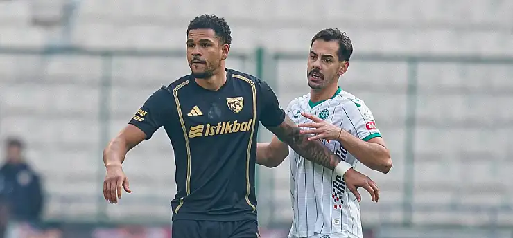 Konyaspor maçında 1 puanı krutaran Onugkha'dan maç sonu açıklaması