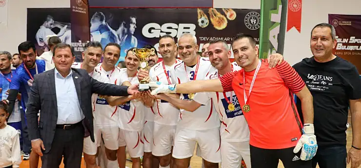 Kamu spor oyunları Kayseri'de sona erdi: Kurumlar arası dayanışma zirve yaptı