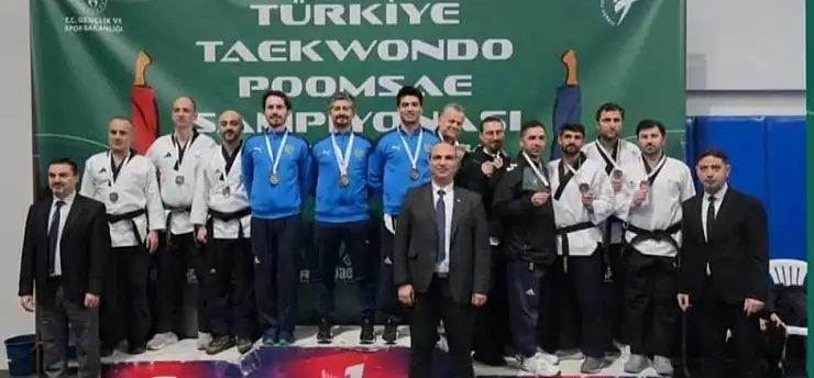 Milli gurur kürsüde: Hasan Gülnar'dan Türkiye derecesi