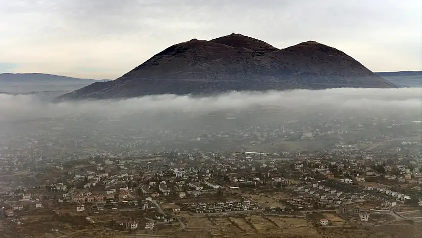 Kayseri'de 2 gündür sis etkisini sürdürüyor