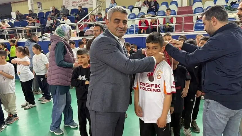 Tomarza'da Çocuk Oyunları Final müsabakaları tamamlandı