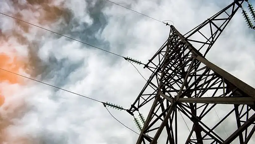 Bakan Bayraktar açıkladı: Türkiye'nin enerji gücü 126 bin megavatı aştı