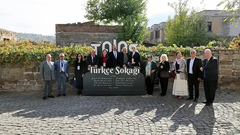 Başkan Yalçın, Dünya Türk Dili Ailesi Günü programına katıldı!