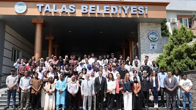 Dünyanın dört bir yanından gelen öğrenciler Talas'ta buluştu