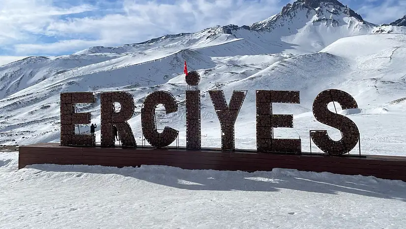Erciyes'e yeni otel geliyor! Belediye arsayı satışa çıkardı