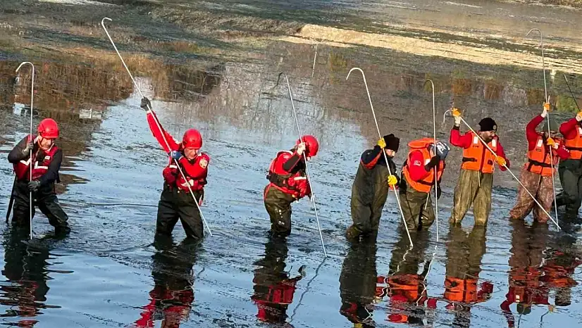 Kayıp öğretmen Tuncay Arslan için suda arama çalışması