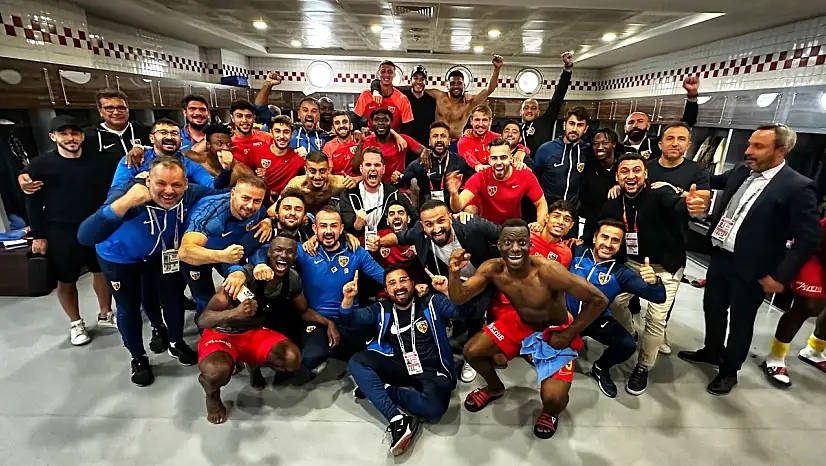 Gülümseyin çekiyoruz - Kayserispor Haberleri