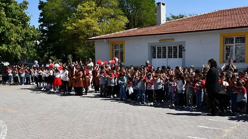 Kayseri'de okullar ara tatile girdi!