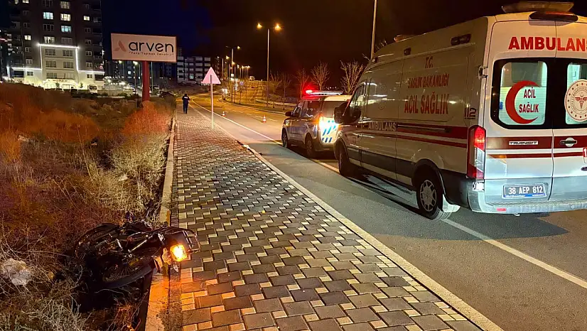 Kayseri'de polisten kaçtı, ters yöne girdi - 1 kişi yaralandı!