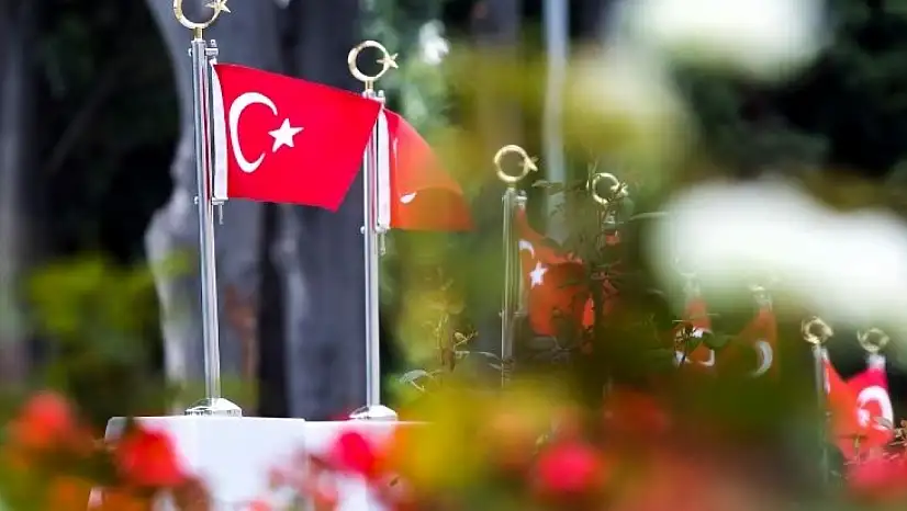 Kayseri'de şehitler anısına kalıcı iz: Vefa anıtı yükseliyor