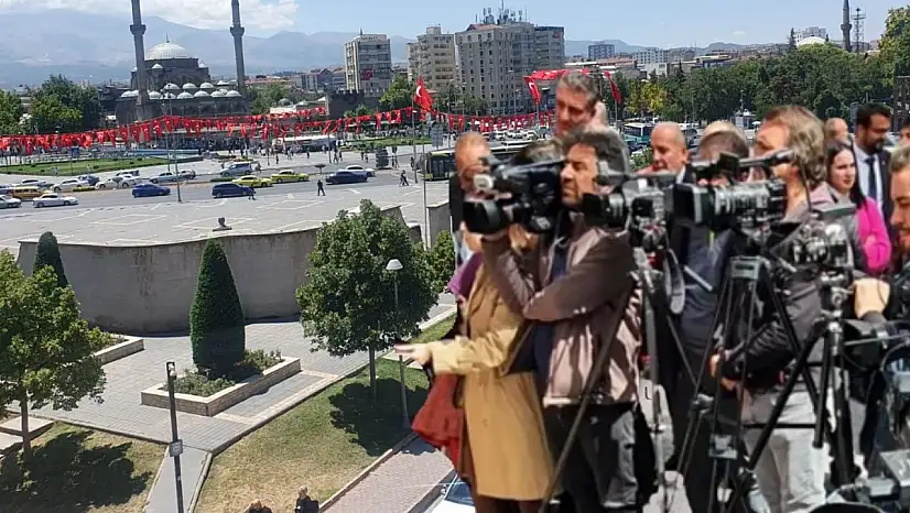Kayseri'de veriler konuştu: Basılıdan dijitale önemli göç!