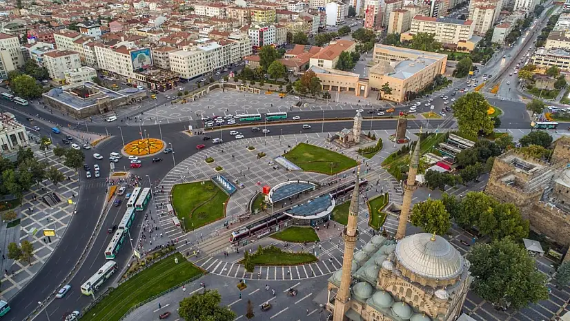 Kayseri'den kısa kısa: Emniyet, Alpaslan Baki Ertekin, Develi tepki, Üst geçit, Kayserispor…