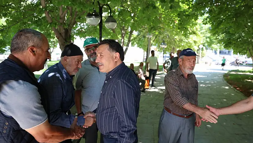 Kayseri Valisi Çiçek vatandaşlarla dertleşti