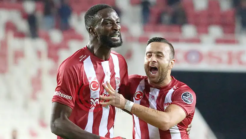 Kayserispor, Mustapha Yatabare ile anlaşma sağladı mı? İşte yanıtı