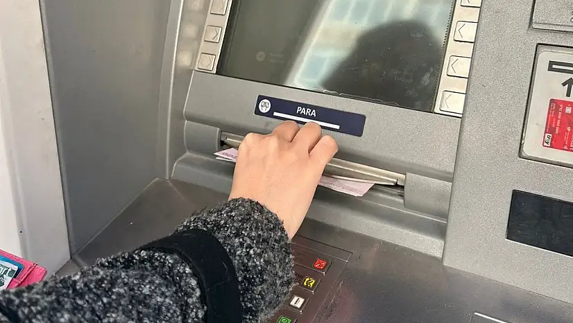 Krediler ve mevduat zirveye tırmandı! Vatandaşın cebine ne olacak?