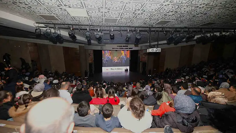 Nevşehir'de küçük izleyicilere büyük eğlence