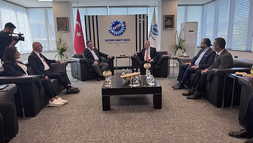 Ümit Özdağ Kayseri ziyaretlerini sürdürüyor