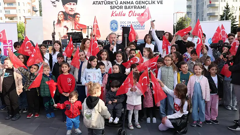 19 Mayıs'ın heyecan ve coşkusu, Gençlik Orkestrası'yla taçlandı