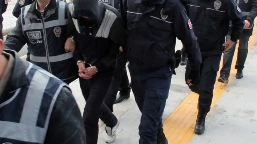 Kayseri'de 210 polisle dev operasyon! 1 polis yaralı