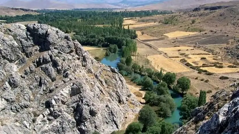 Kayseri'de keşfedilmeyi bekleyen Kül Kale! Bu kalenin içinde ne var?