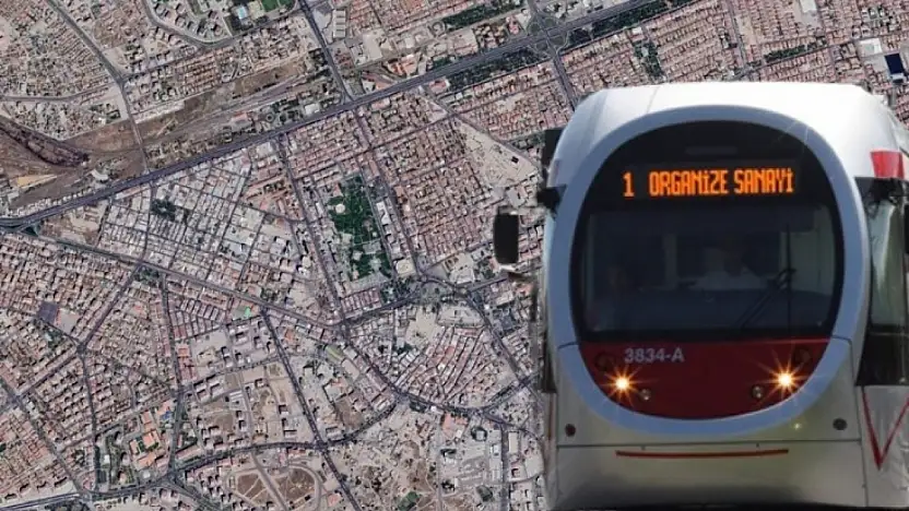 Kayseri'de tramvay yokken Cumhuriyet Meydanı böyleydi! 2005 yılından işte o görüntüler…