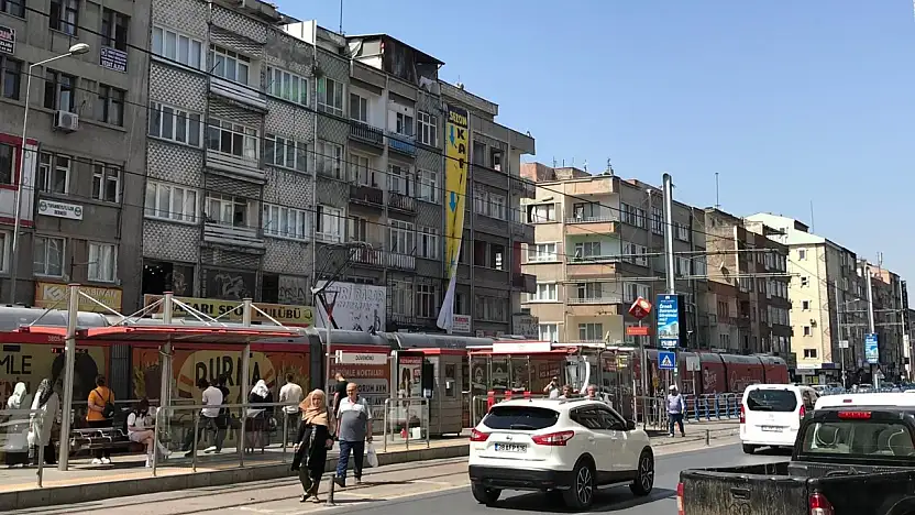 Kayseri geçmişin tozunu üzerinden atıyor – Şehir merkezinde yıkım başlıyor!