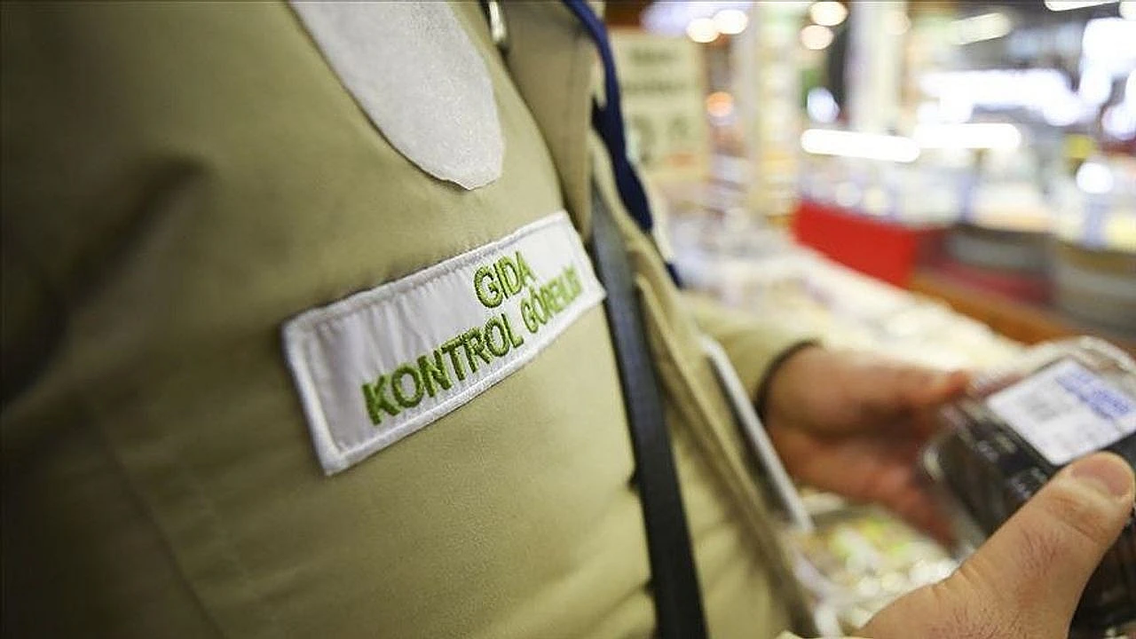 Ortalık yıkılıyor - İşte vatandaşa domuz eti yediren firmalar!