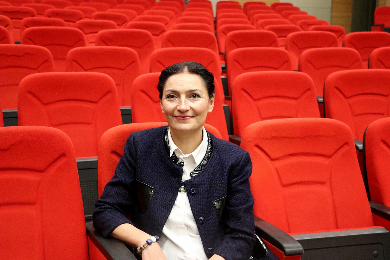 Öncü Kadınlar Cumhuriyet'in 100. Yılında Sahneye Taşındı