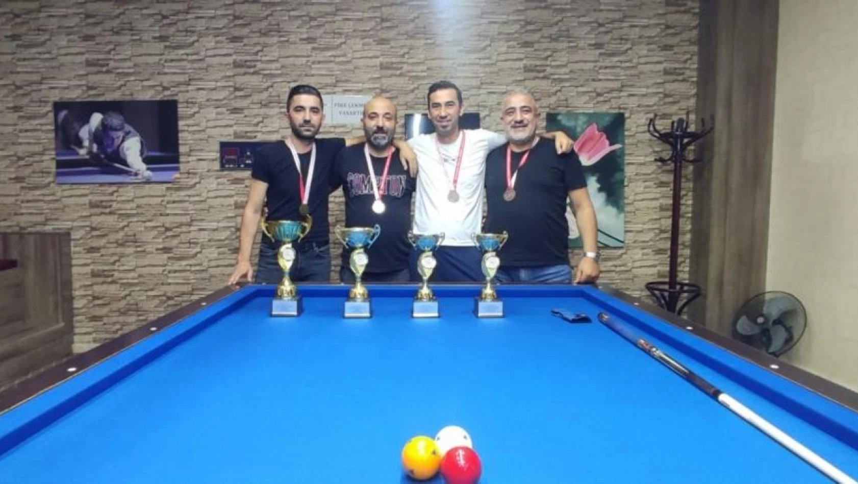 Kayseri'de 3 Bant Bilardo Turnuvası'nda sona gelindi