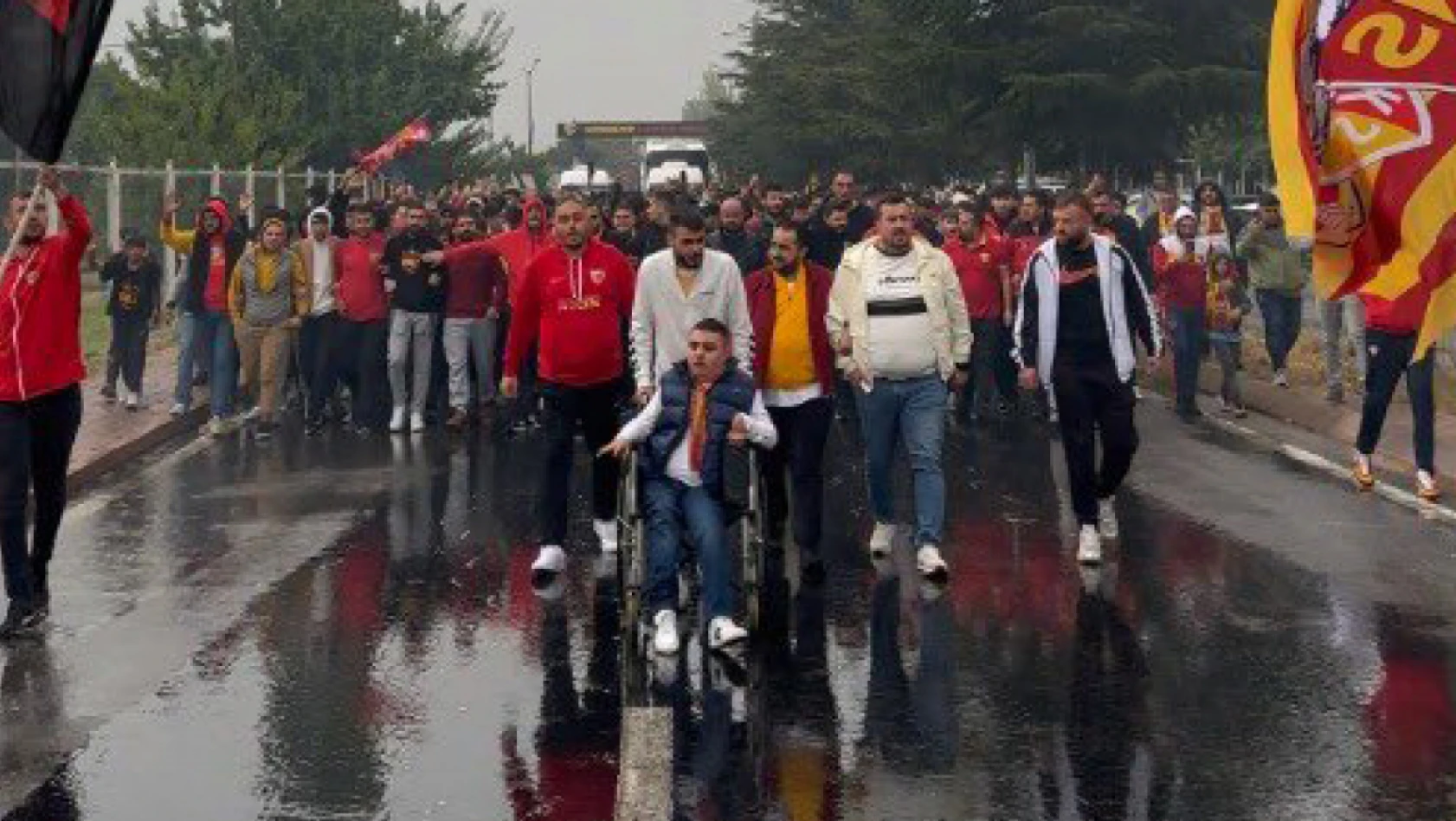 Ahmet Dirgenali'den yürekleri ısıtan açıklama - Kayserispor Haberleri