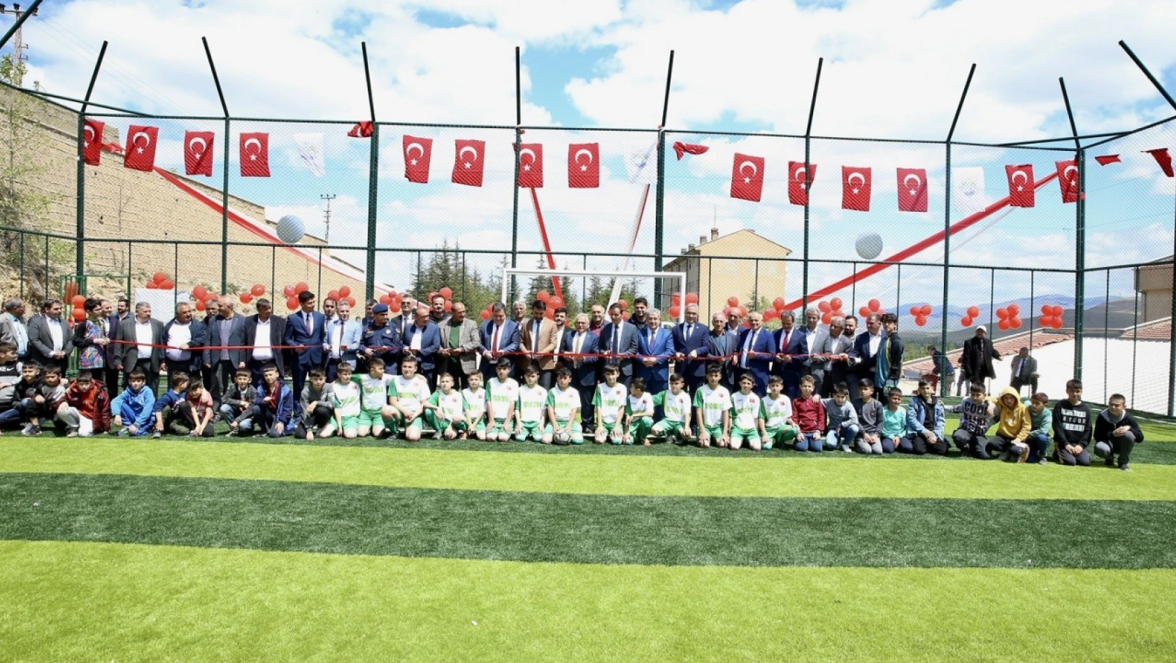 Avrupa Spor Şehri Kayseri'de Büyükşehir'den 141 spor sahası ve 33 yüzme havuzu