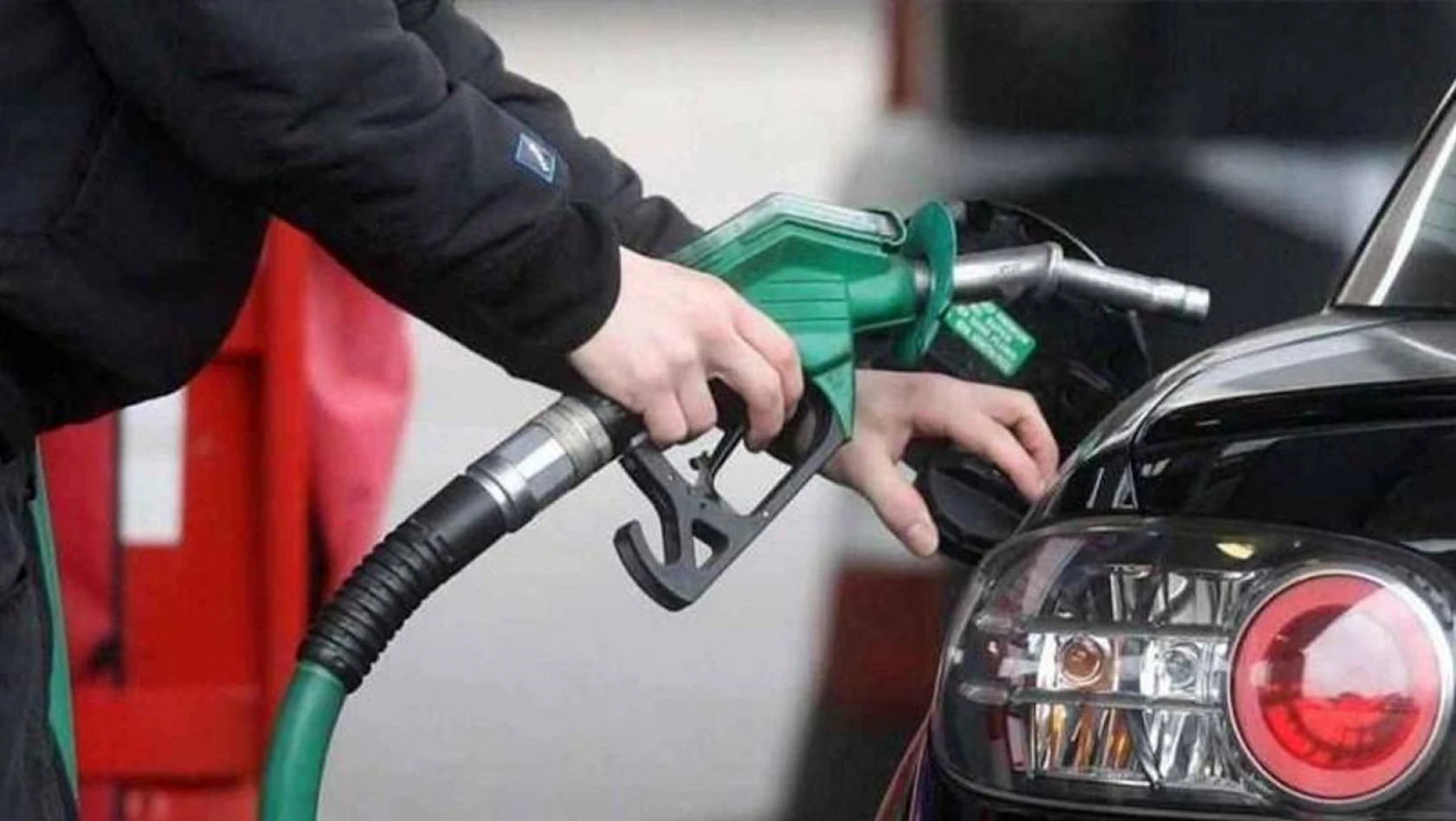 Benzin ve motorin zammı göz kırptı - Kayseri'de benzin fiyatları!