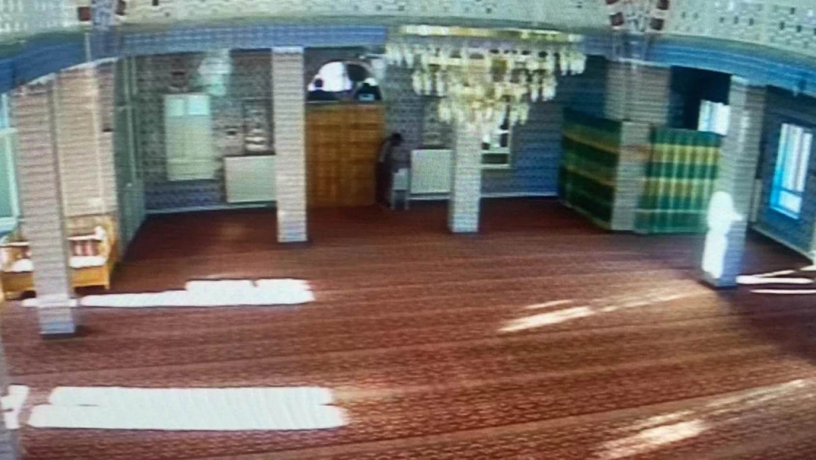 Kayseri'de cami hırsızı yakalandı