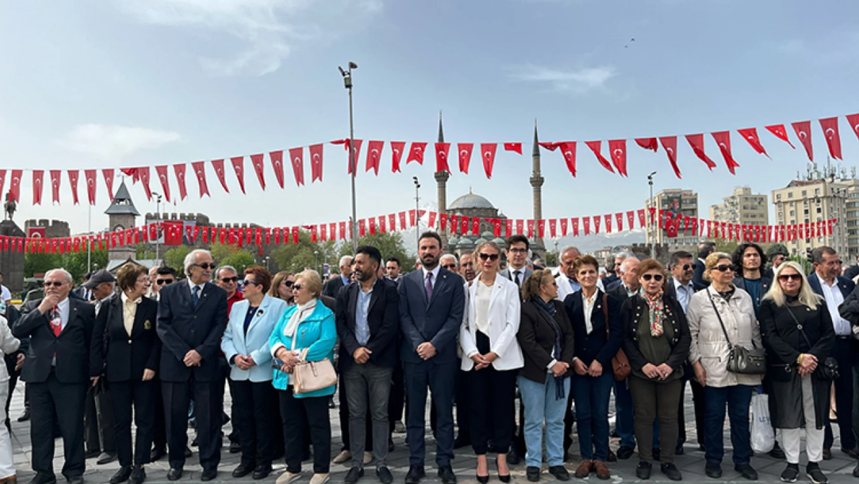 CHP Kayseri'den 23 Nisan'da Dikkat Çeken Teklif!
