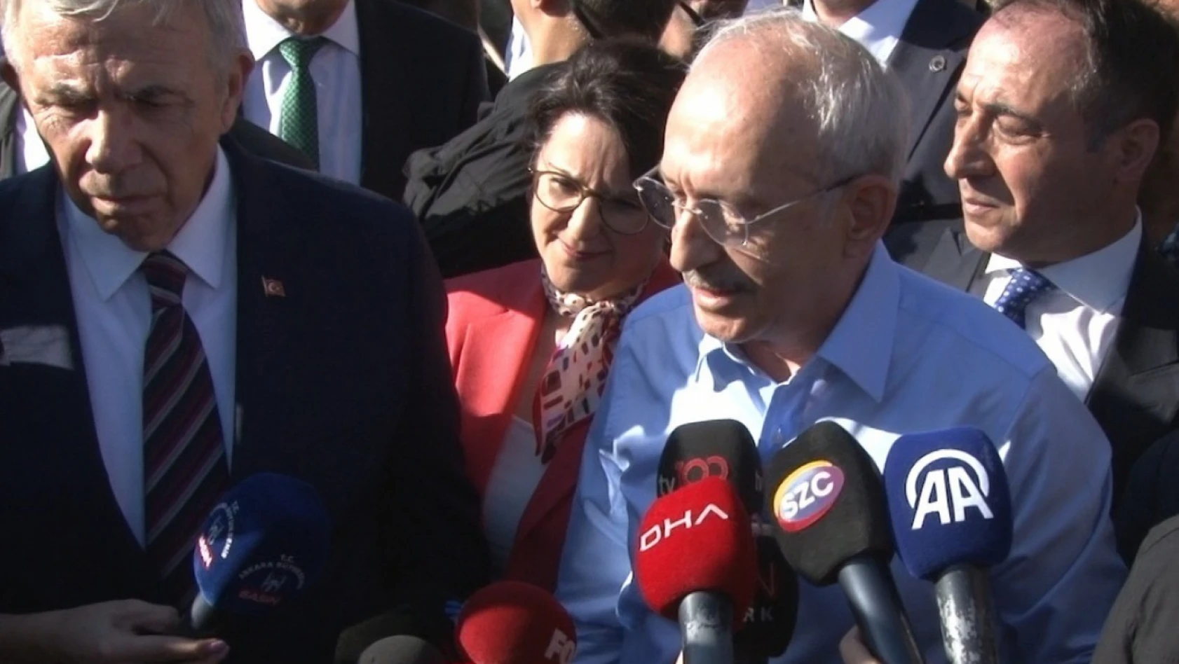 Kılıçdaroğlu, Mansur Yavaş'ın aday olduğunu duyurdu