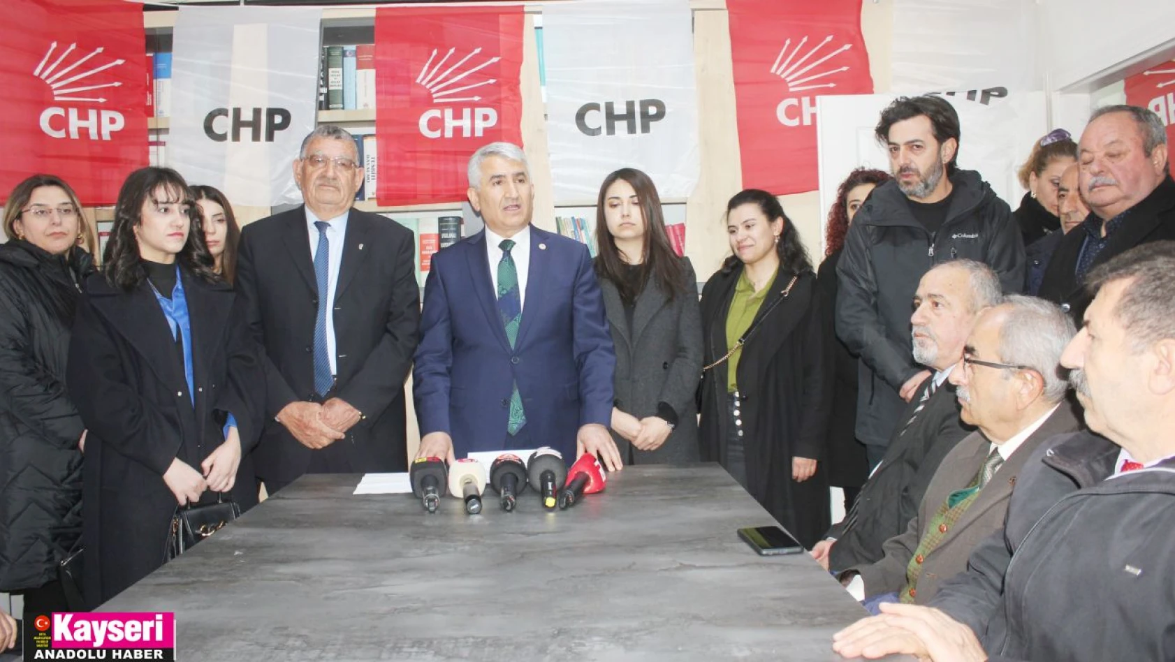 CHP Milletvekili Aday Adayı Zeki Gümüş seçim ofisi açtı