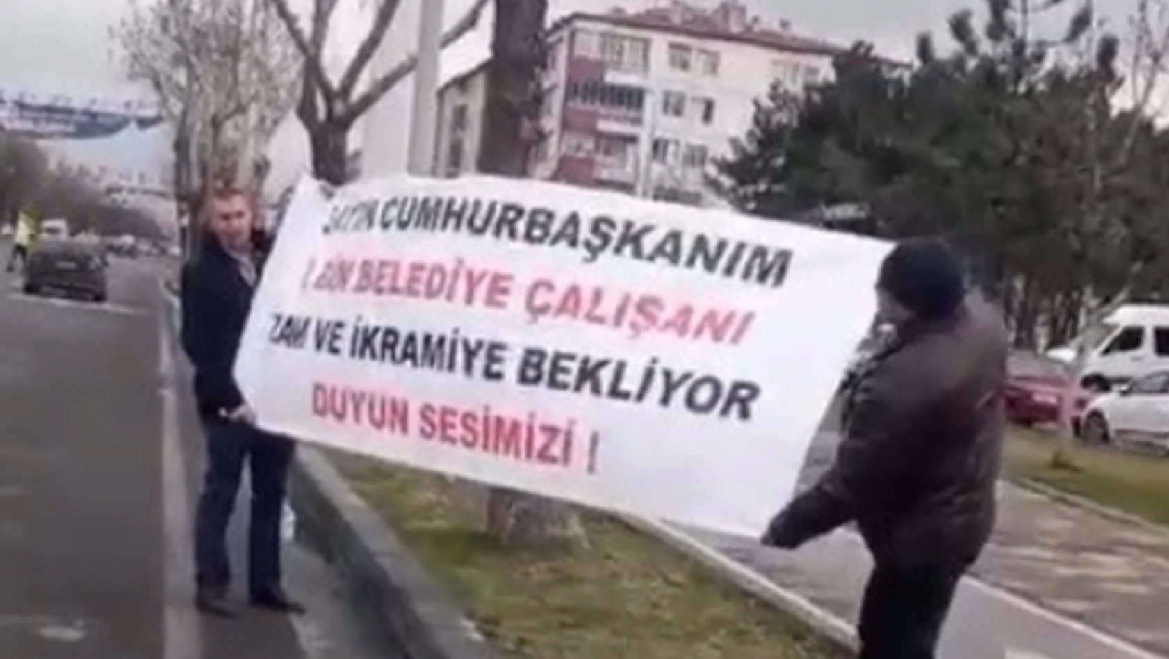 Cumhurbaşkanı Erdoğan mitinginde dikkat çeken pankart!