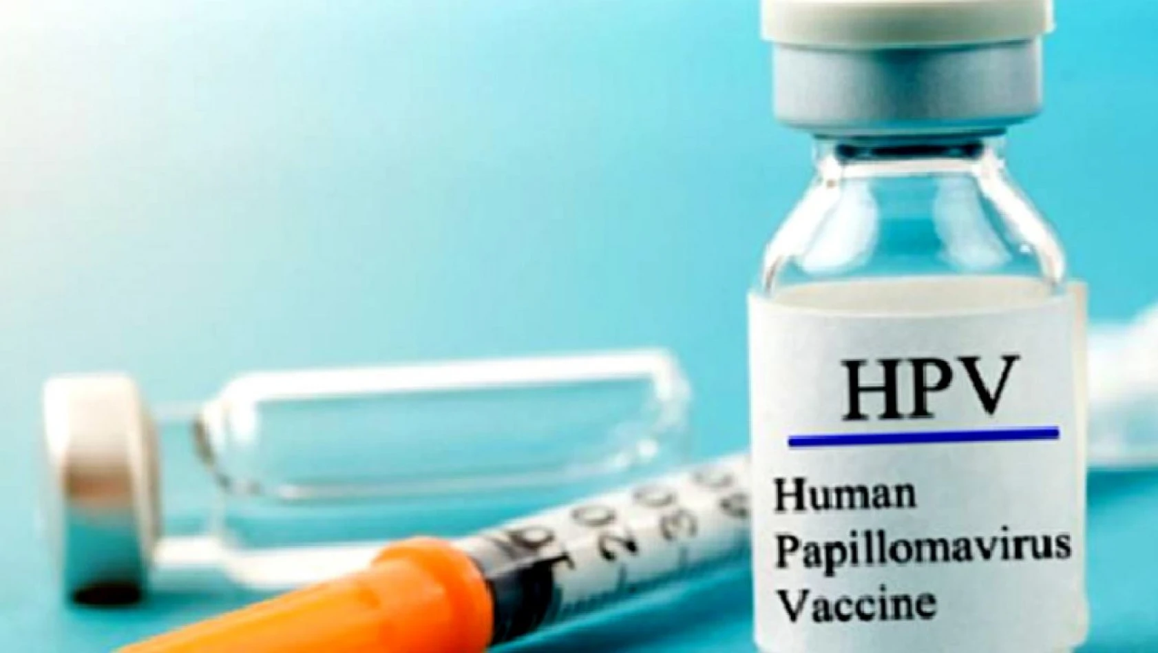 'HPV aşısı rahim ağzı kanserinden koruyor'