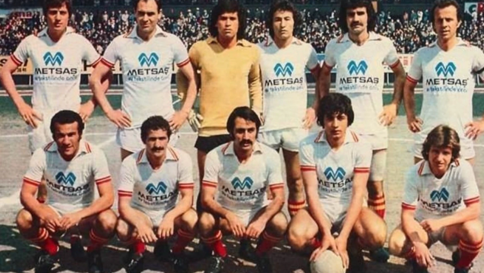 Efsane Metin Kurt'tan Gıyasi Tokoğlu'na... Kayserispor'un 1977-78 sezonundan unutulmaz bir kare