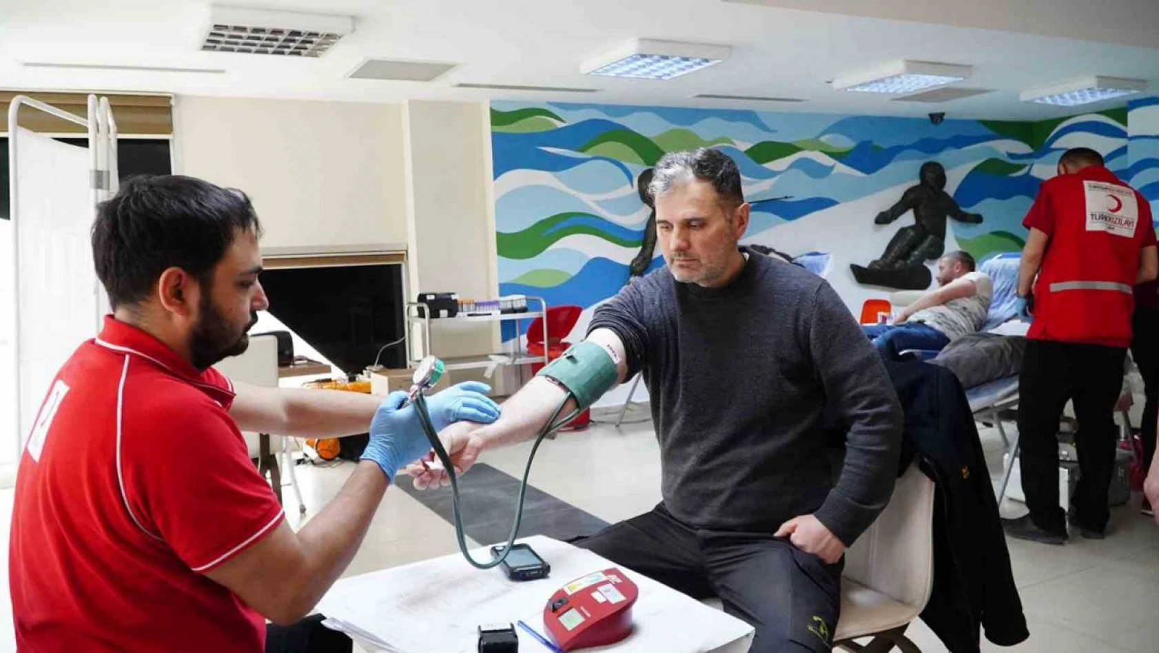 Erciyes'den Kızılay'a kan desteği