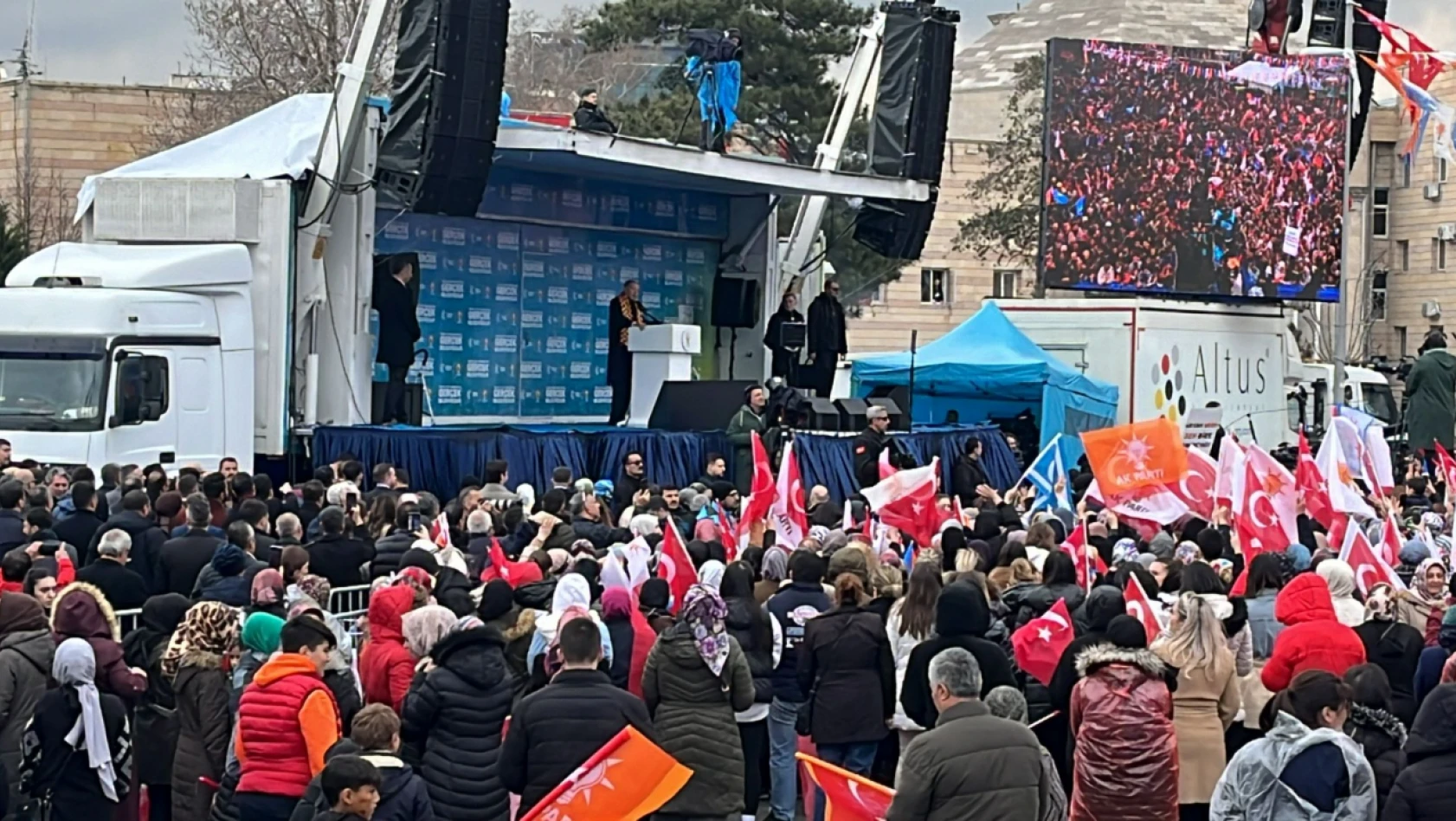 Erdoğan'ın Kayseri mitingine kaç kişi katıldı?